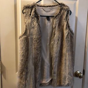 White House Black Market Faux Fur Vest